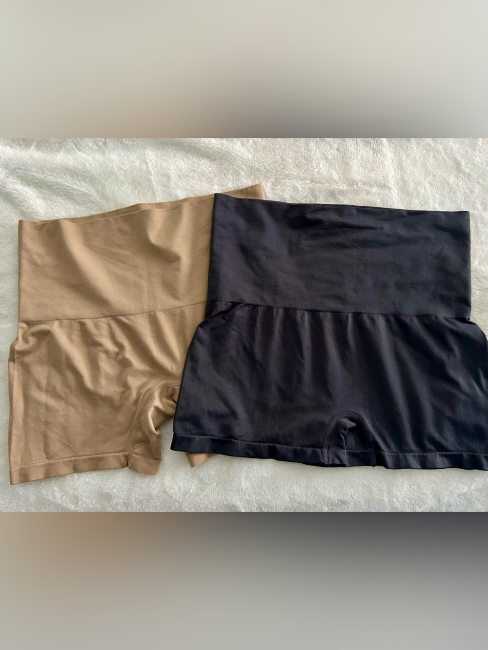 High-Waist Seamless Shaping Shorts — Black & Tan